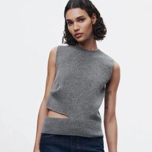 NWOT Zara Wool Cashmere Blend Knit Sweater Vest with Cut Out Hem - XL